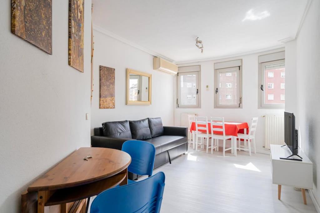 Cozy Family Apartment Tetuan/Estrecho B.M7 Madrid Luaran gambar